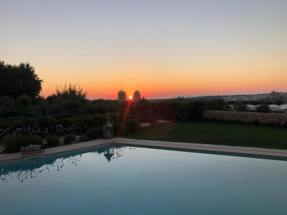 Вілла Sunset Oasis L-Imgarr Екстер'єр фото